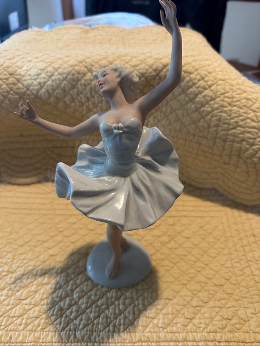 Porcelain Ballerina Figurine in White - Elegant Home Accents